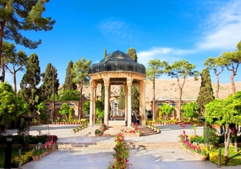 آرامگاه حافظ (حافظیه) | نگین شهر شیراز