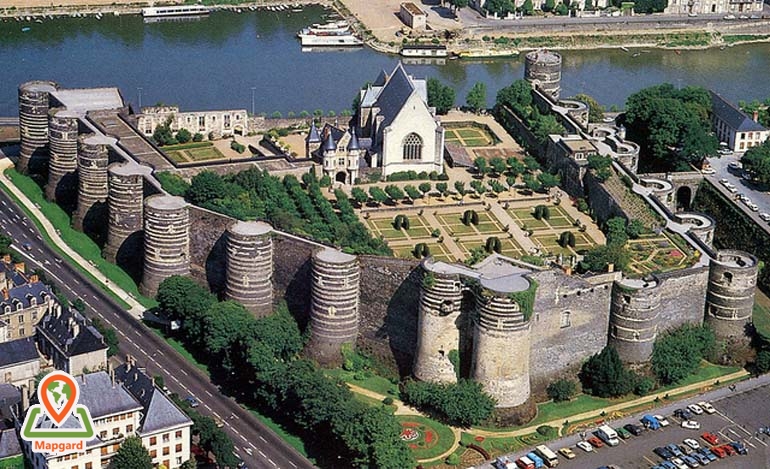 قلعه های دره لوآر (Loire Valley)، فرانسه (France)1