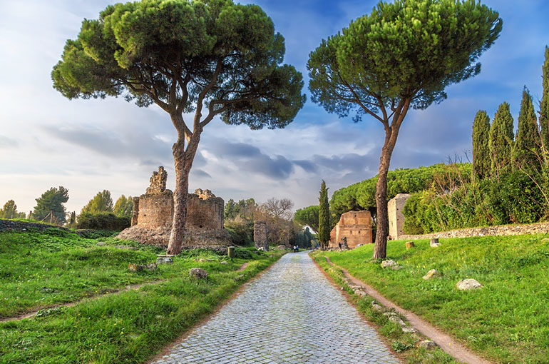 16) جاده آپیان (Appian Way)