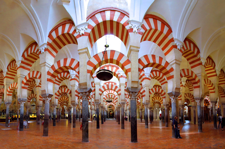 3) مسجد بزرگ کوردوبا (Great Mosque of Cordoba)