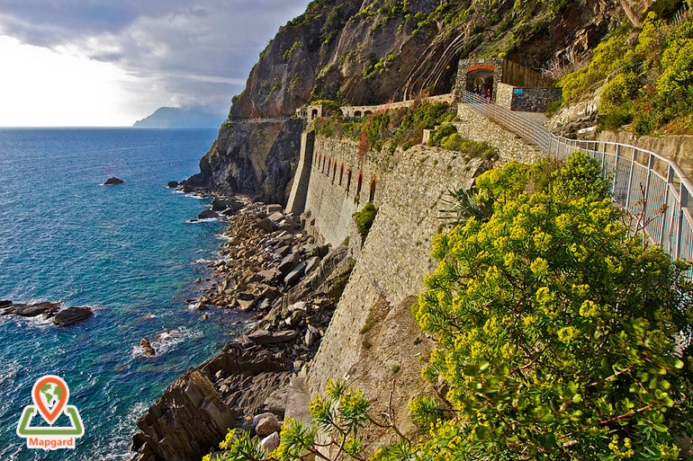 بهشت پیاده روی Cinque Terre National Park