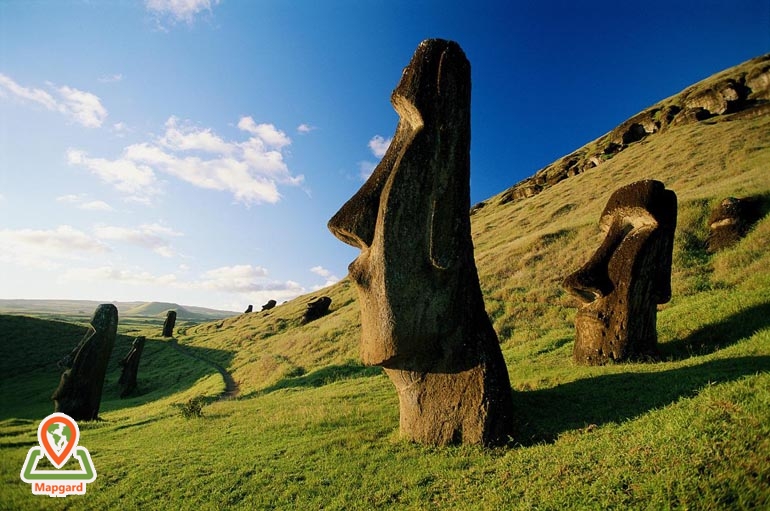 جزیره ایستر (Easter Island)