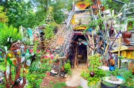 کلیسای جامع جانک (Cathedral of Junk) | یکی از عجیب ترین سازه های آمریکا در تگزاس