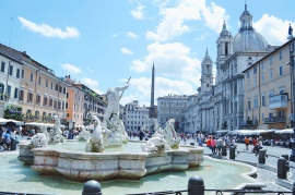 میدان ناوونا (Piazza Navona)