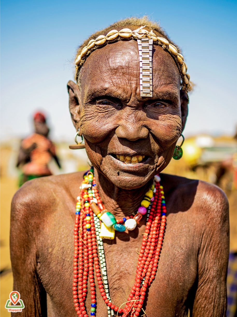 زنی از قبیله داسانچ (Dassanech Tribe)4