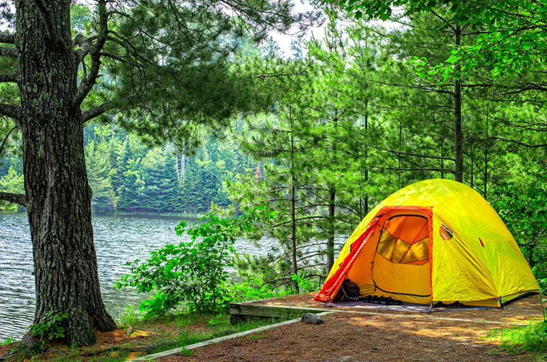 انواع محل اقامت - کمپ و چادر (Camp)