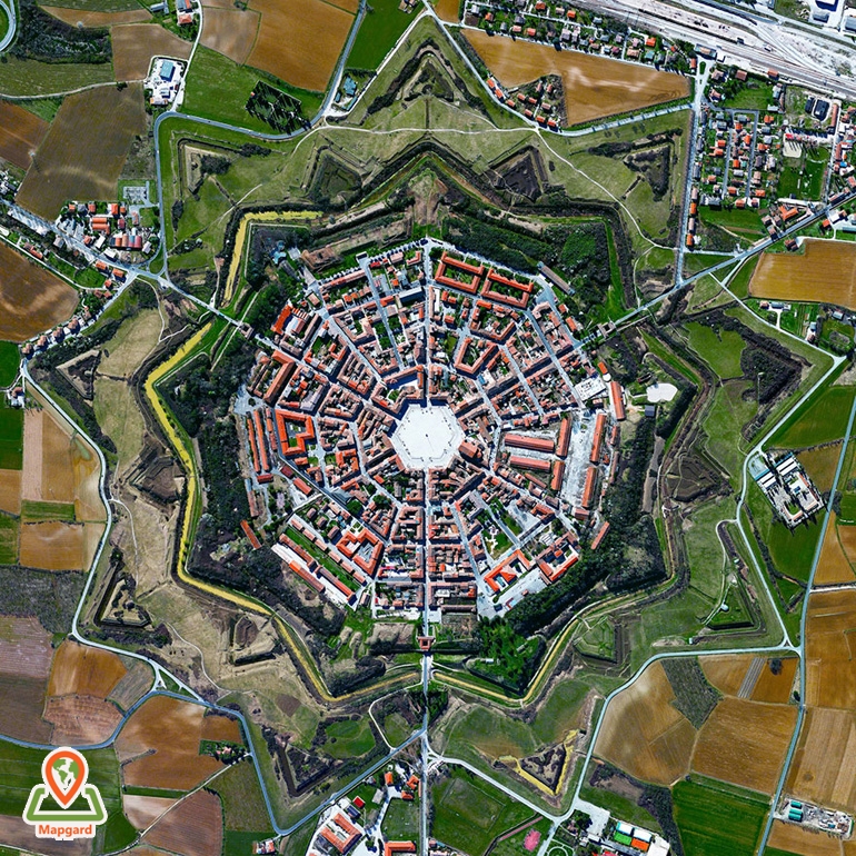 پالمانوا (Palmanova)، ایتالیا (Italy)