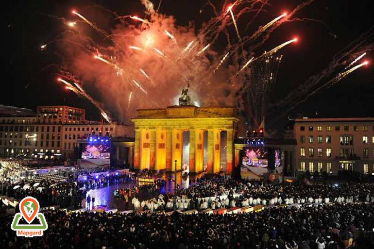 جشن ها و مراسم سال نو در برلین (Berlin) جشن ها و مراسم سال نو در برلین (Berlin)